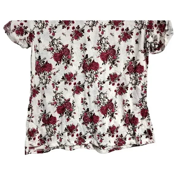 Torrid Rose Floral Button button Blouse Sz 0 Lightweight Casual Size 0 (12) - Picture 10 of 10